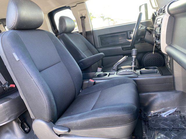 used 2007 Toyota FJ Cruiser car, priced at $11,991