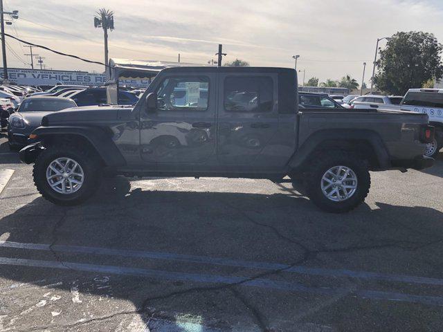 used 2023 Jeep Gladiator car, priced at $31,477