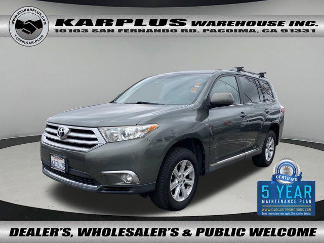 used 2013 Toyota Highlander car, priced at $11,747
