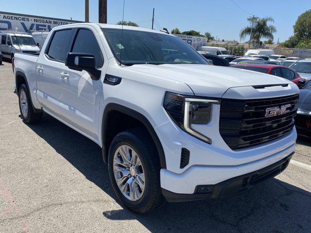 used 2022 GMC Sierra 1500 car, priced at $43,847