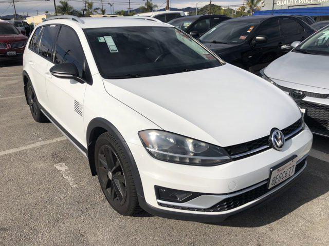 used 2018 Volkswagen Golf Alltrack car, priced at $15,991