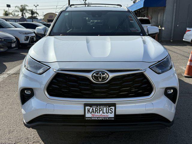 used 2022 Toyota Highlander car, priced at $27,597
