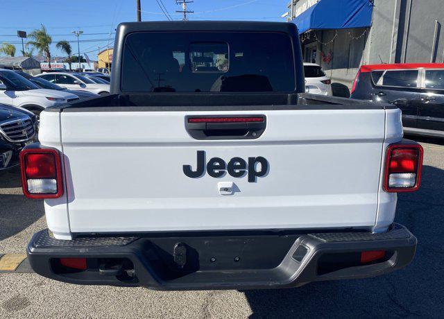 used 2023 Jeep Gladiator car, priced at $28,447