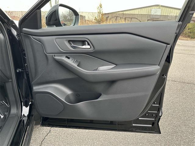 new 2025 Nissan Rogue car, priced at $30,495