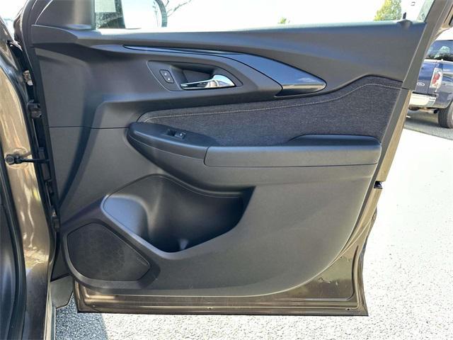 used 2021 Chevrolet TrailBlazer car, priced at $13,430