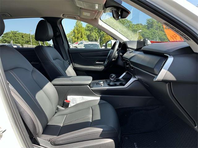 used 2025 Mazda CX-90 car, priced at $35,215