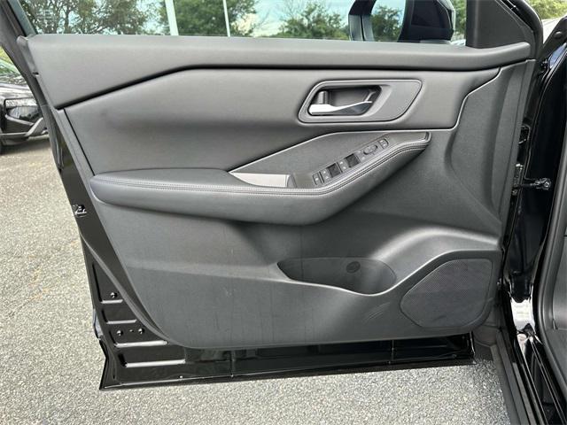 new 2025 Nissan Rogue car, priced at $32,143