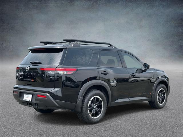 new 2025 Nissan Pathfinder car, priced at $39,903