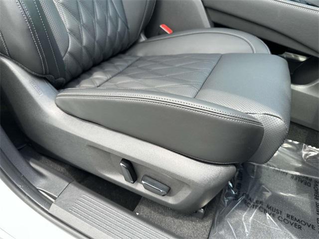 new 2025 Nissan Rogue car, priced at $40,966