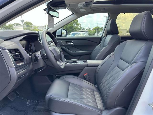 new 2025 Nissan Rogue car, priced at $40,966