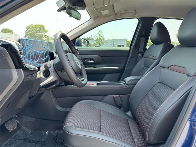 new 2025 Nissan Kicks car, priced at $24,267