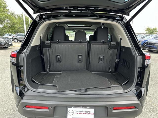 new 2025 Nissan Pathfinder car, priced at $36,693