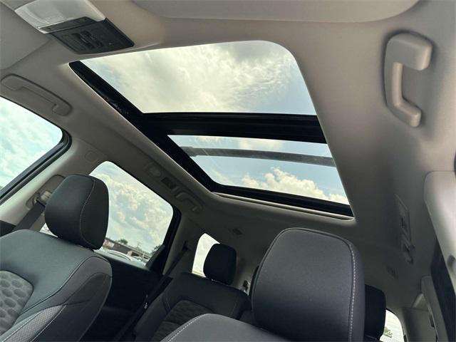new 2025 Nissan Pathfinder car, priced at $36,693