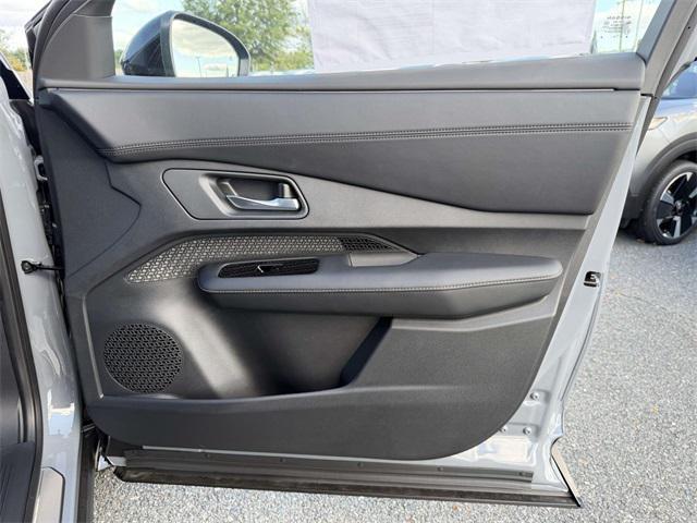 new 2025 Nissan ARIYA car, priced at $45,332