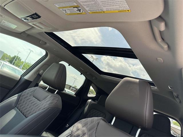 new 2025 Nissan Murano car, priced at $45,076