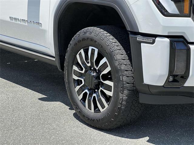 used 2024 GMC Sierra 2500 car, priced at $78,601