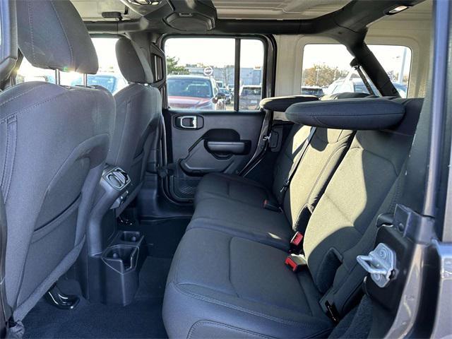 used 2022 Jeep Wrangler Unlimited car, priced at $32,379