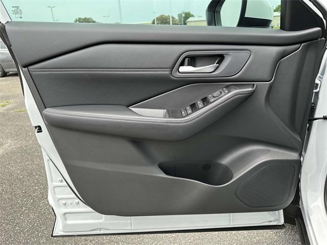 new 2025 Nissan Rogue car, priced at $29,401