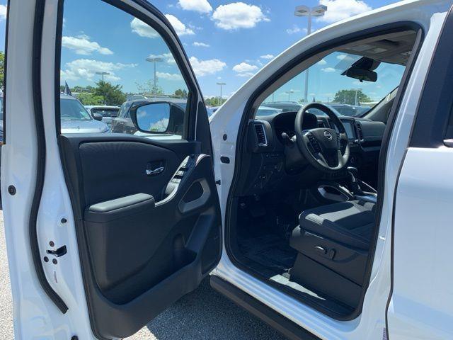 new 2024 Nissan Frontier car, priced at $43,650