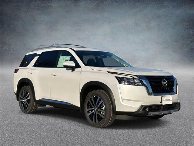 new 2025 Nissan Pathfinder car, priced at $44,626