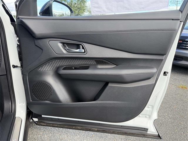 new 2025 Nissan ARIYA car, priced at $46,235