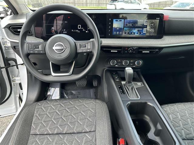 new 2025 Nissan Kicks car, priced at $25,511