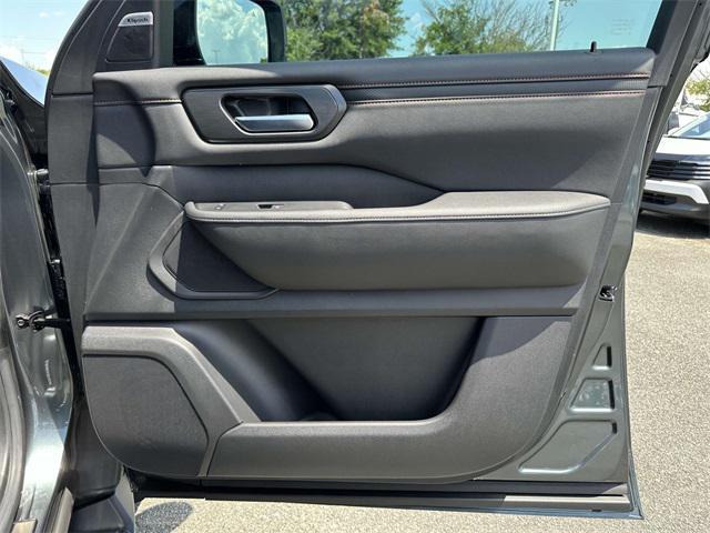 new 2025 Nissan Armada car, priced at $76,820