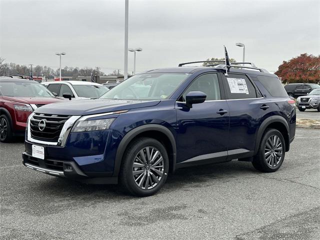 new 2025 Nissan Pathfinder car, priced at $46,884