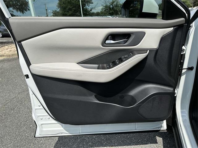 new 2025 Nissan Rogue car, priced at $32,549