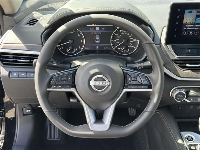 new 2025 Nissan Altima car, priced at $29,203