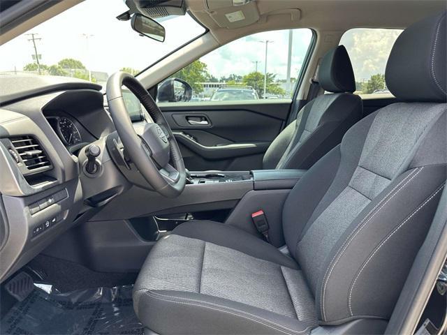 new 2025 Nissan Rogue car