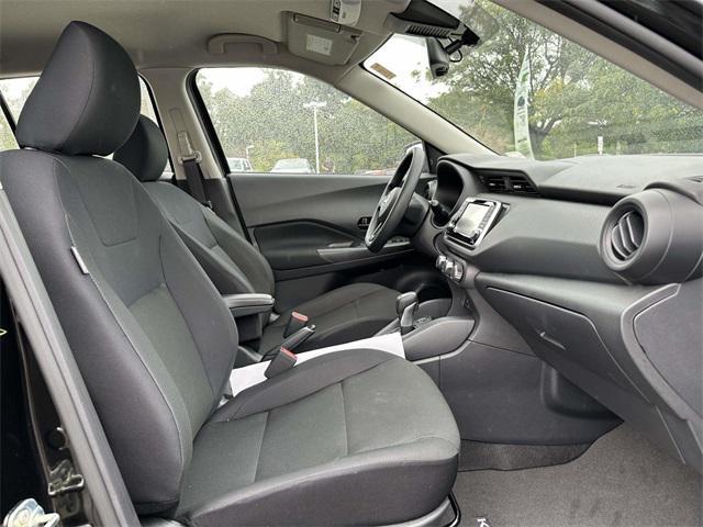 new 2025 Nissan Kicks car, priced at $21,949