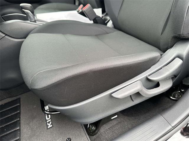 new 2025 Nissan Kicks car, priced at $21,949