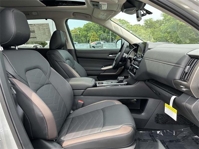 new 2025 Nissan Pathfinder car, priced at $46,480
