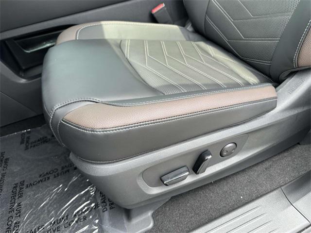 new 2025 Nissan Pathfinder car, priced at $46,480