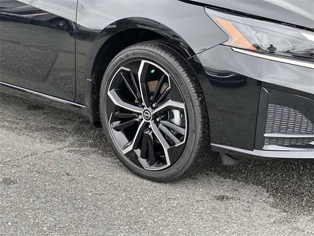 new 2025 Nissan Altima car, priced at $29,671