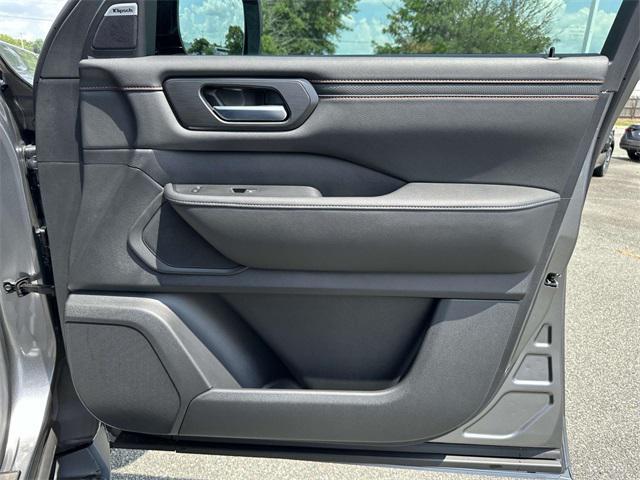 new 2025 Nissan Armada car, priced at $76,419