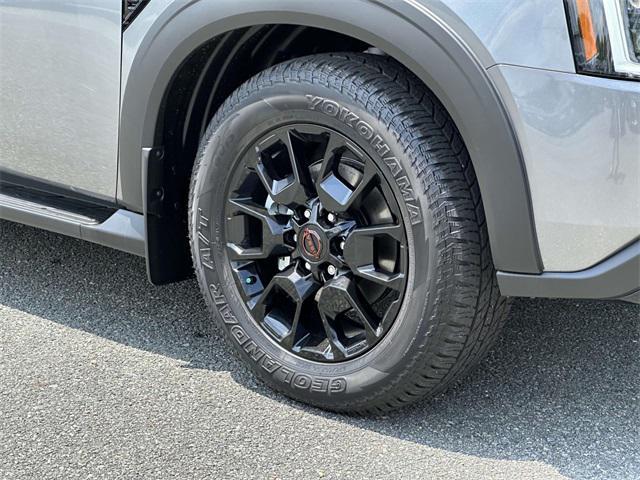 new 2025 Nissan Armada car, priced at $76,419