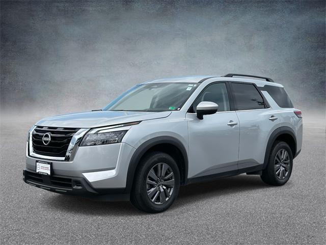 used 2025 Nissan Pathfinder car, priced at $35,677