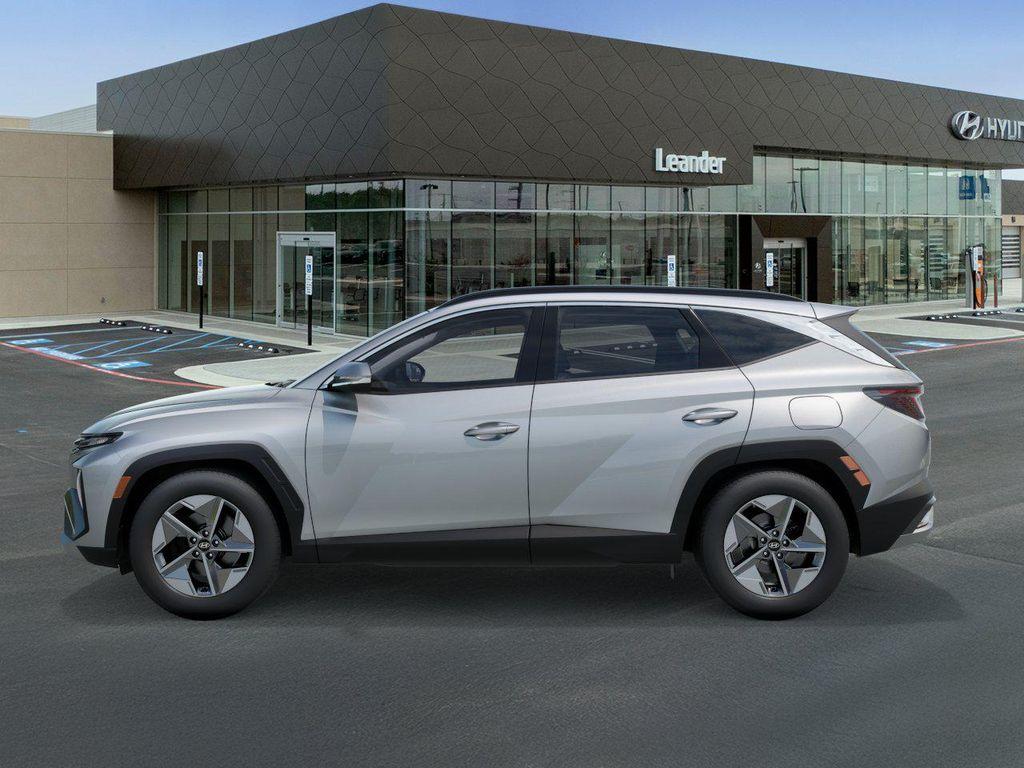 new 2025 Hyundai TUCSON Hybrid car, priced at $39,034