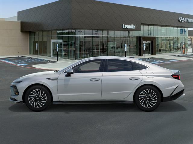 new 2025 Hyundai Sonata Hybrid car, priced at $33,095
