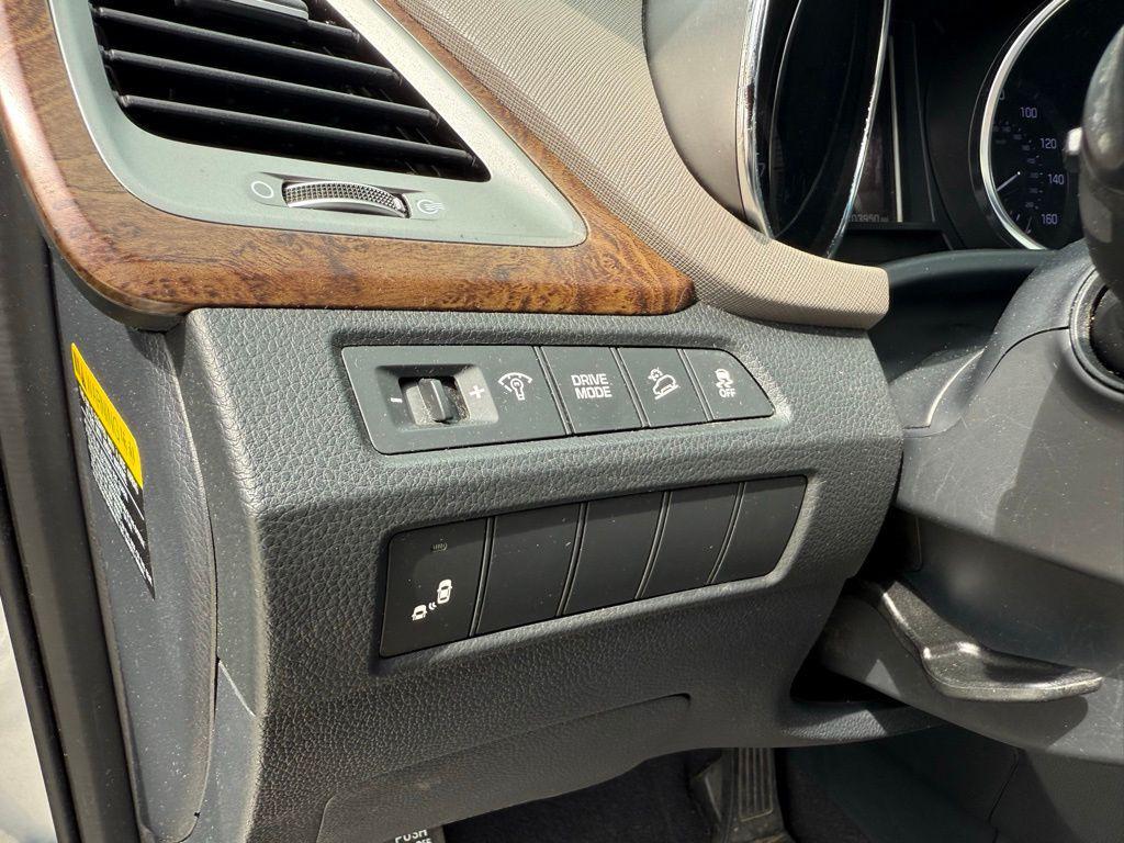 used 2017 Hyundai Santa Fe car, priced at $11,999