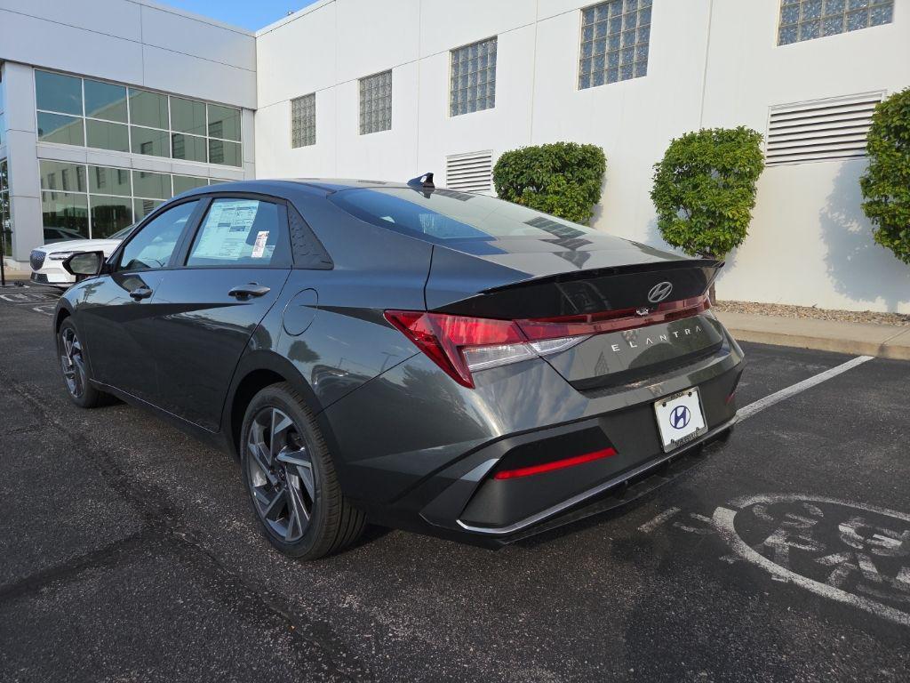 new 2025 Hyundai Elantra car, priced at $25,055