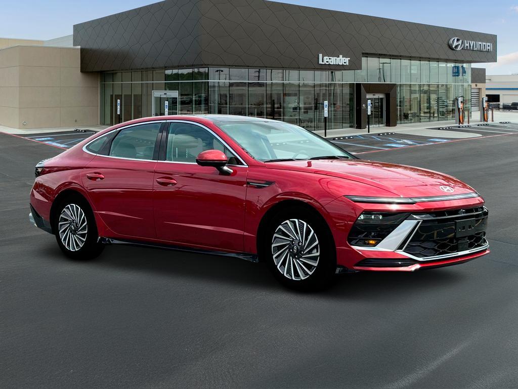 new 2025 Hyundai Sonata Hybrid car, priced at $39,620