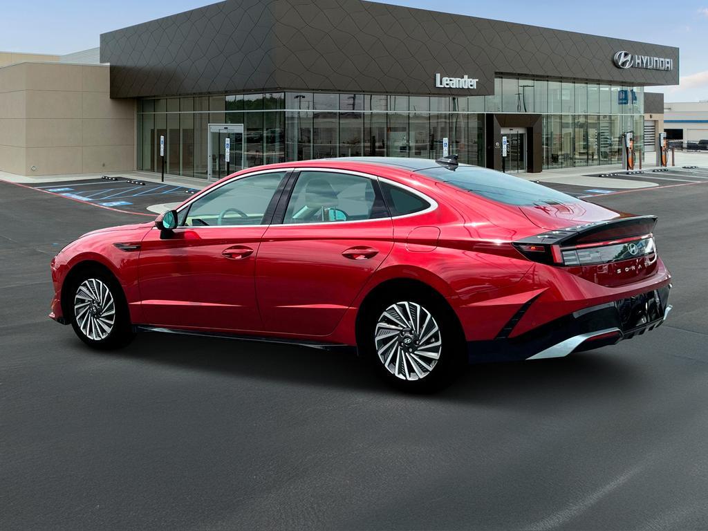 new 2025 Hyundai Sonata Hybrid car, priced at $39,620