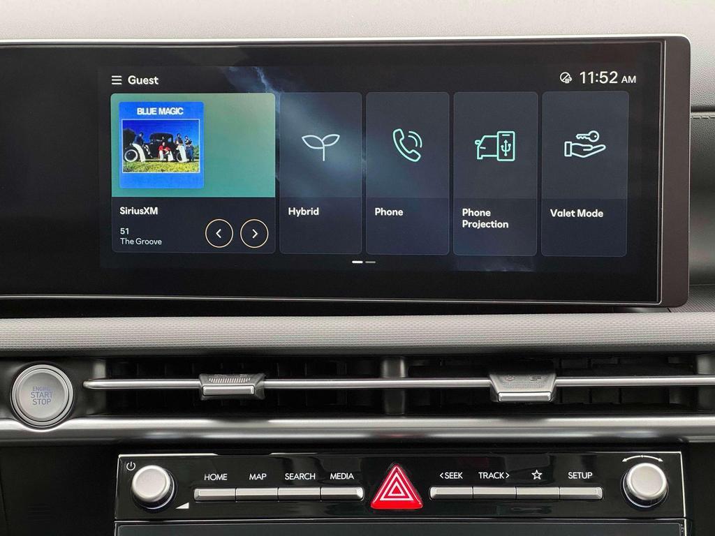 new 2025 Hyundai TUCSON Hybrid car, priced at $35,640