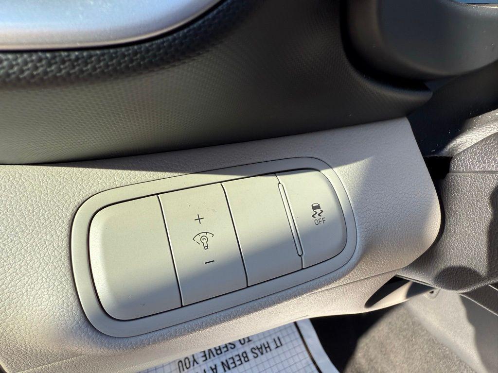 used 2024 Hyundai Venue car, priced at $18,097