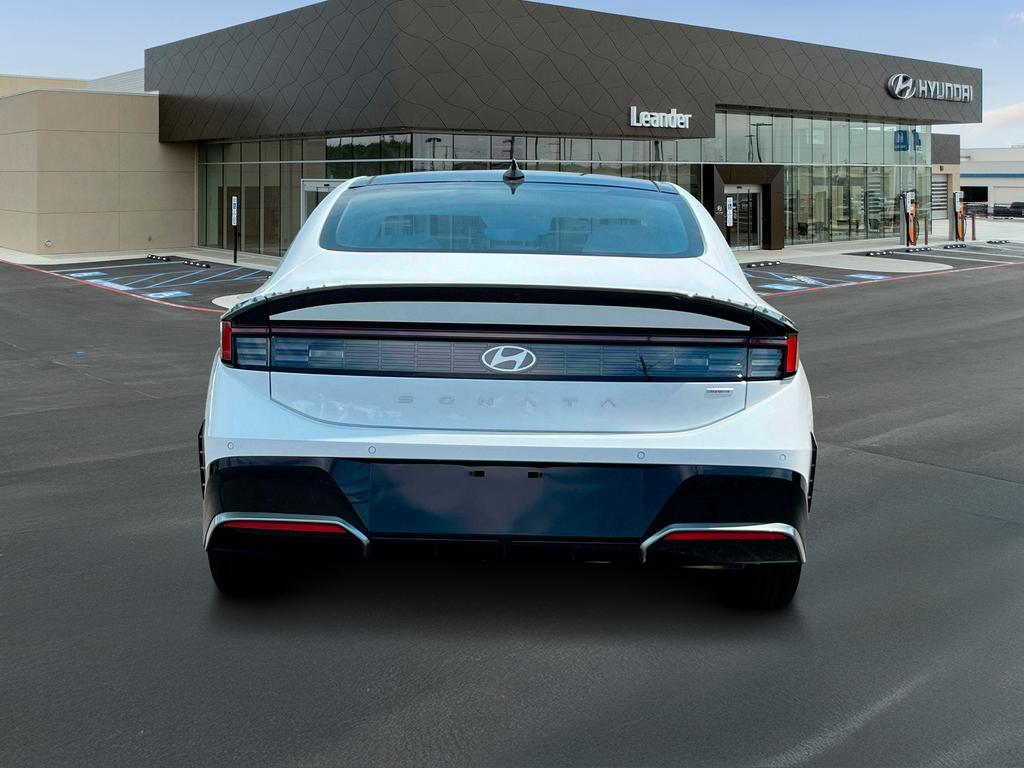 new 2025 Hyundai Sonata Hybrid car, priced at $40,123