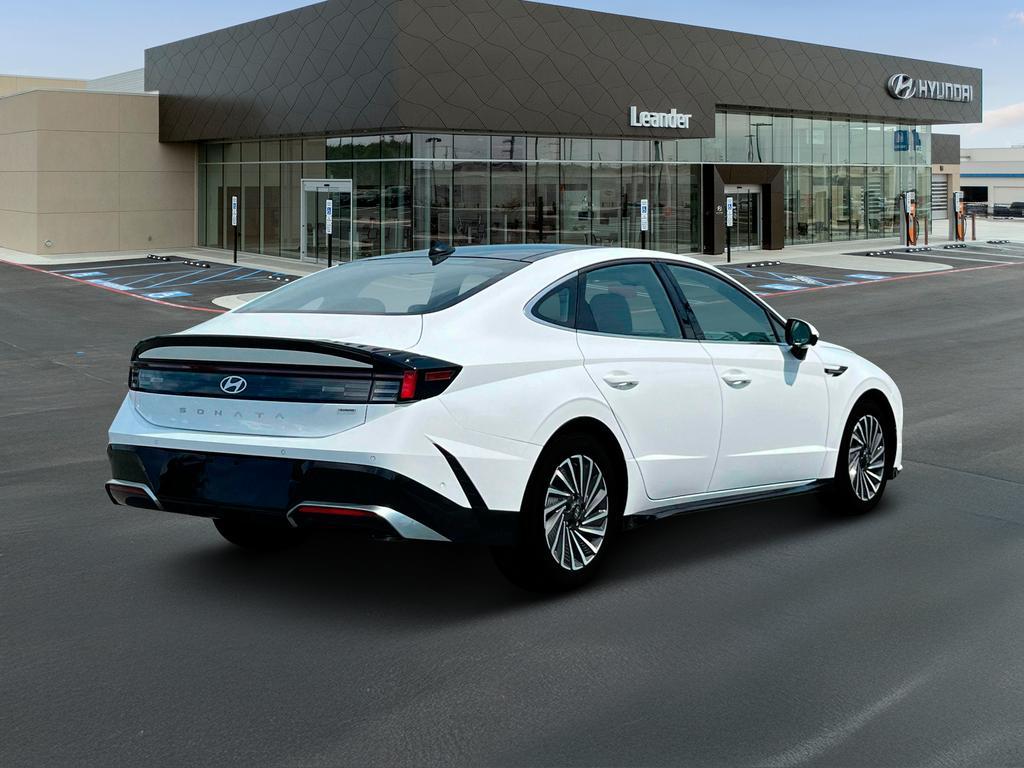 new 2025 Hyundai Sonata Hybrid car, priced at $40,123