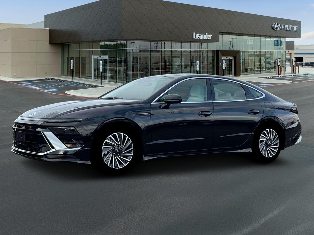 new 2025 Hyundai Sonata Hybrid car, priced at $39,120